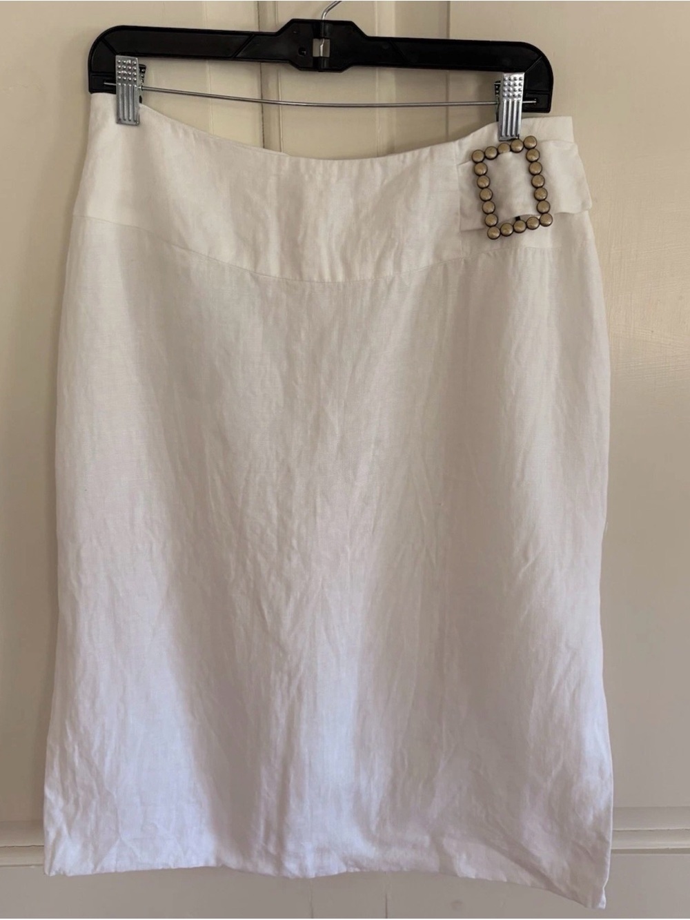 Anna Riska Classic White 100% Linen- A line Skirt with Decorative Buckle XL